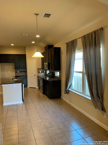 8418 Meadow Plains, San Antonio, TX 78254