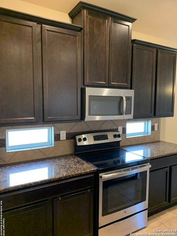 8418 Meadow Plains, San Antonio, TX 78254