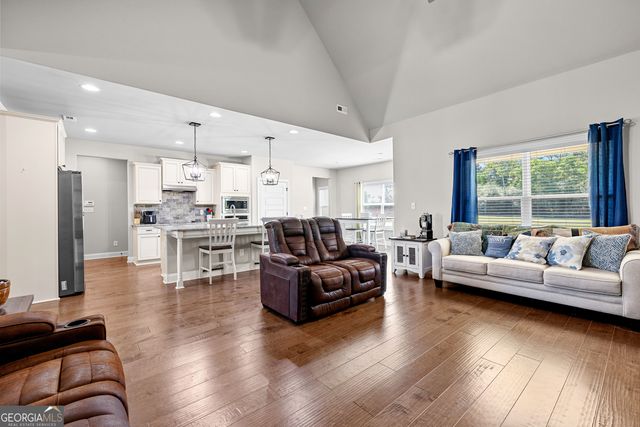 68 Grove Park Way, Senoia, GA 30276