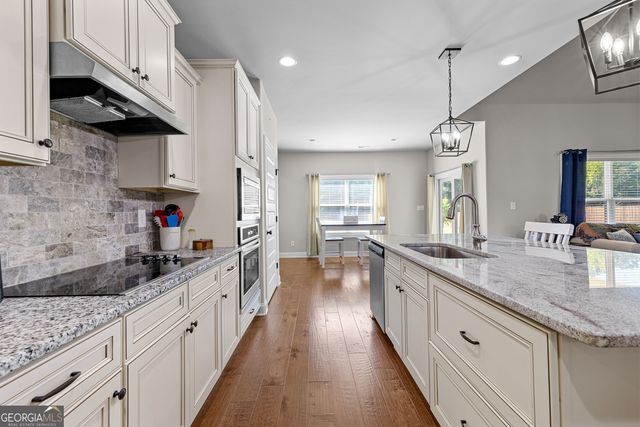 68 Grove Park Way, Senoia, GA 30276