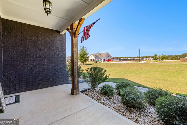 68 Grove Park Way, Senoia, GA 30276