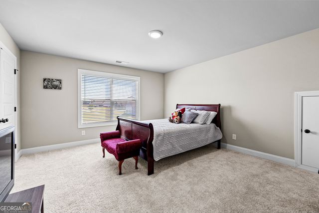 68 Grove Park Way, Senoia, GA 30276