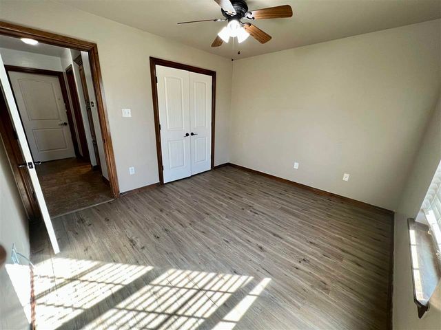 1325 NE Saddle Rock Dr, Elgin, OK 73538