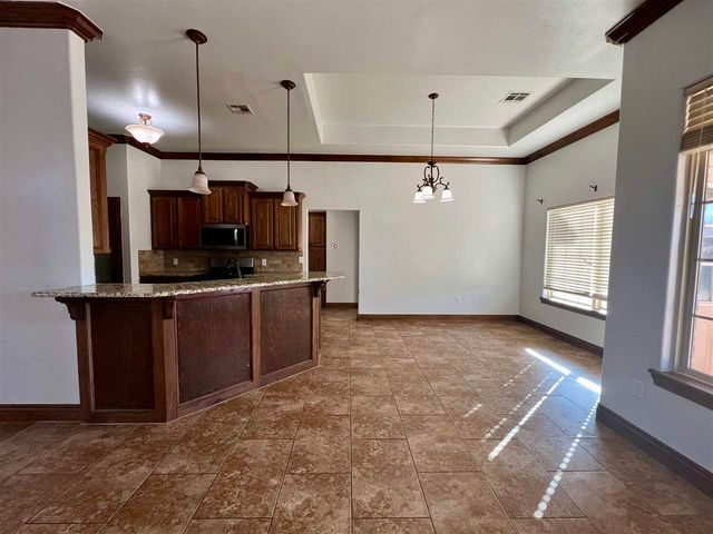 1325 NE Saddle Rock Dr, Elgin, OK 73538