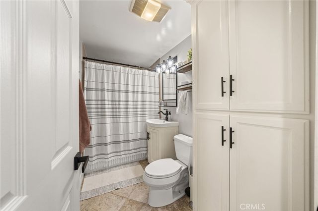 13718 Norbeck, La Mirada, CA 90638