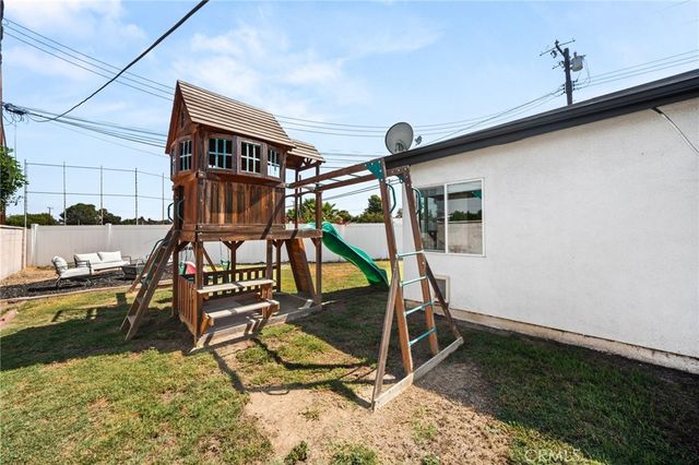 13718 Norbeck, La Mirada, CA 90638