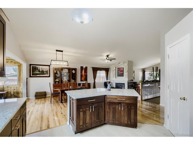 5549 Quail Ct, Arvada, CO 80002