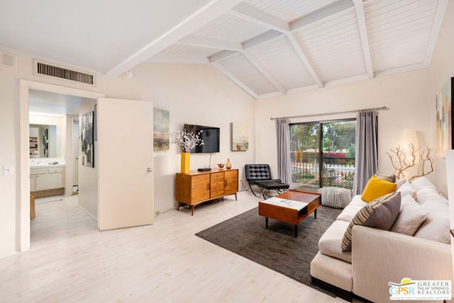 1411 N Sunrise Way 16, Palm Springs, CA 92262
