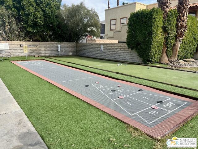 1411 N Sunrise Way 16, Palm Springs, CA 92262