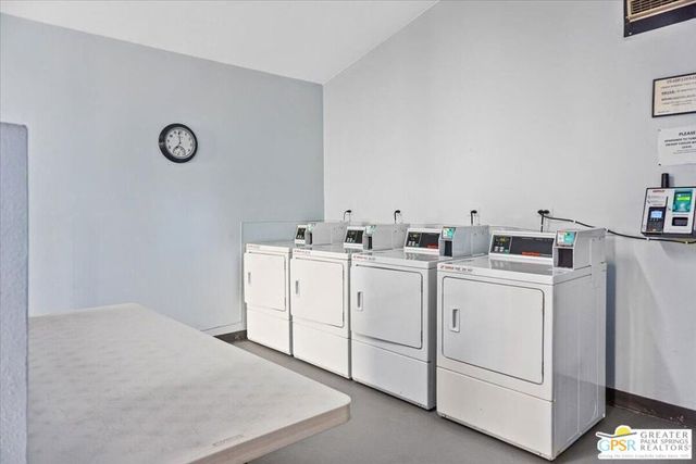 1411 N Sunrise Way 16, Palm Springs, CA 92262