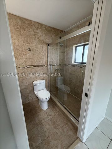 7792 W 29th Way 202, Hialeah, FL 33018