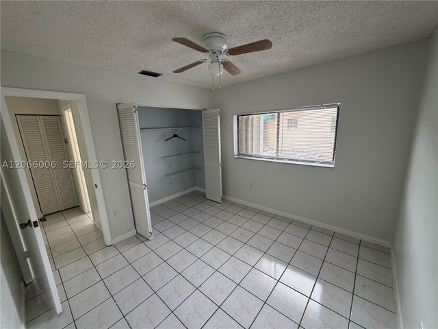 7792 W 29th Way 202, Hialeah, FL 33018