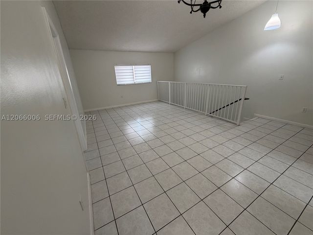 7792 W 29th Way 202, Hialeah, FL 33018