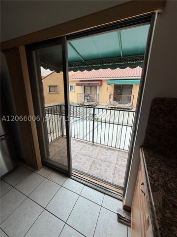 7792 W 29th Way 202, Hialeah, FL 33018