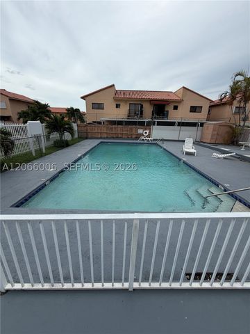7792 W 29th Way 202, Hialeah, FL 33018