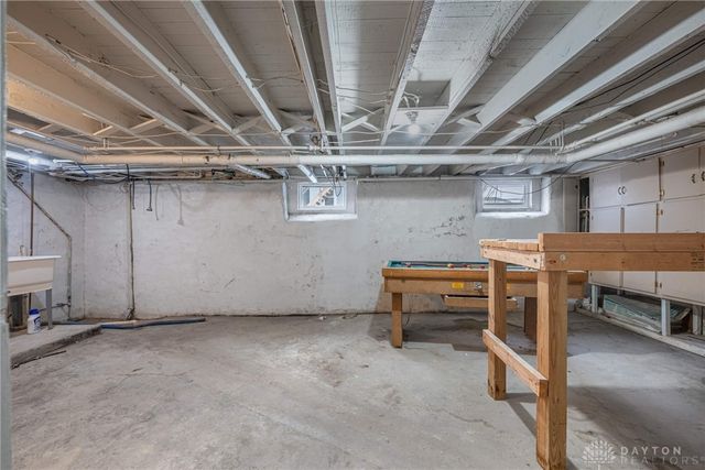 24 S 8th Street, Miamisburg, OH 45342