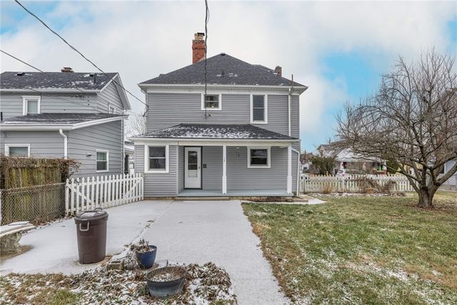 24 S 8th Street, Miamisburg, OH 45342