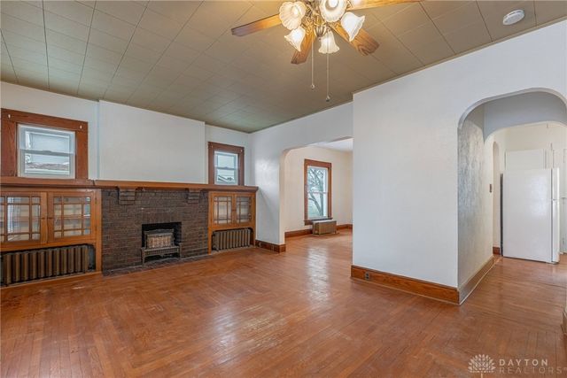 24 S 8th Street, Miamisburg, OH 45342