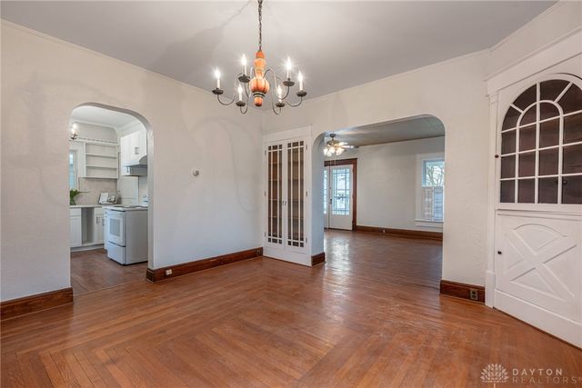 24 S 8th Street, Miamisburg, OH 45342