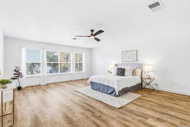 9618 Orchid Mdws, San Antonio, TX 78250
