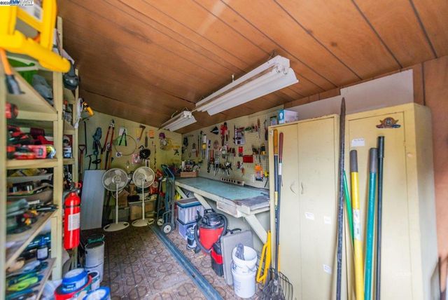 51 Steelhead Circle, Lewiston, CA 96052