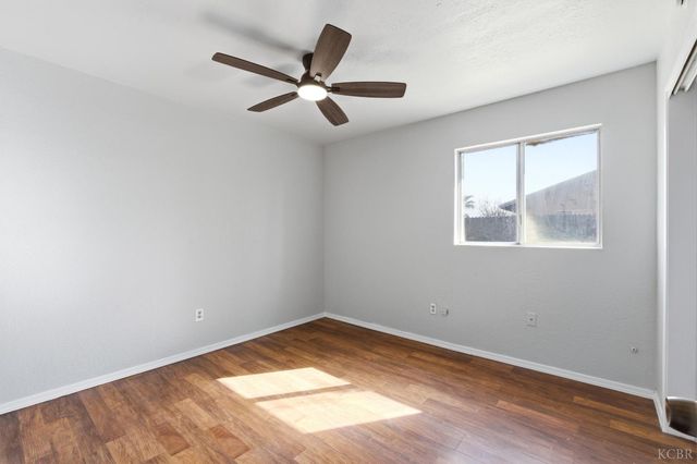 1229 S Anacapa Avenue, Hanford, CA 93230