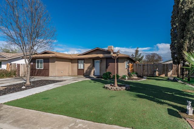 1229 S Anacapa Avenue, Hanford, CA 93230