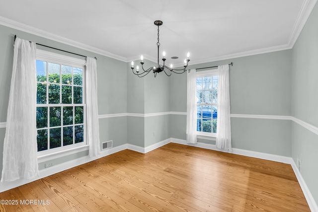 20 Rosalie Avenue, Rumson, NJ 07760