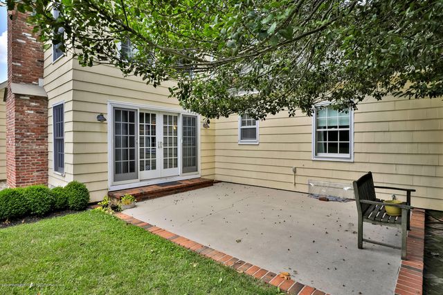 20 Rosalie Avenue, Rumson, NJ 07760