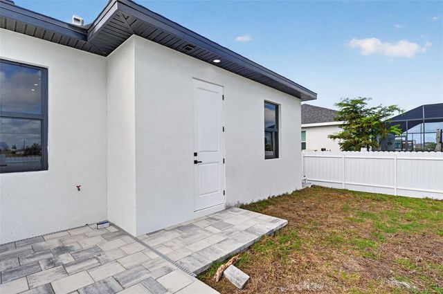 4343 NW 31ST TERRACE, Cape Coral, FL 33993