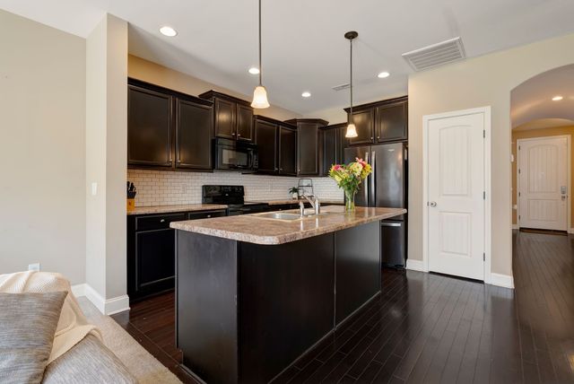 504 Millwood Ln, Mount Juliet, TN 37122