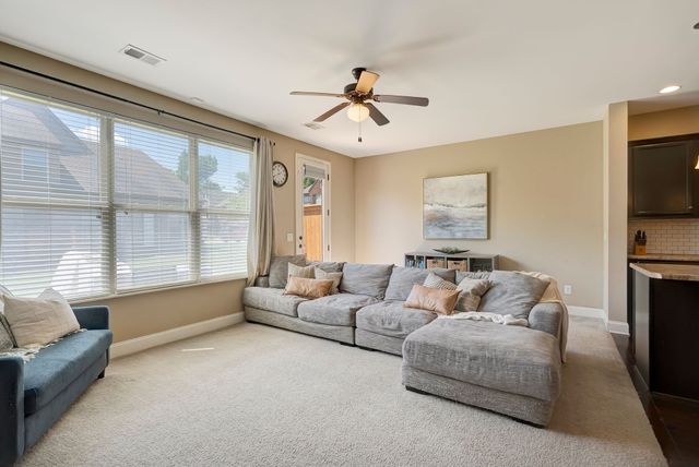 504 Millwood Ln, Mount Juliet, TN 37122