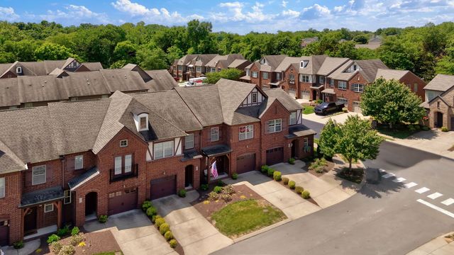 504 Millwood Ln, Mount Juliet, TN 37122