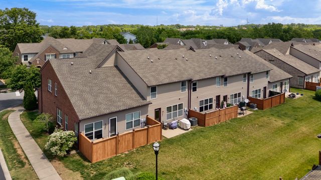 504 Millwood Ln, Mount Juliet, TN 37122