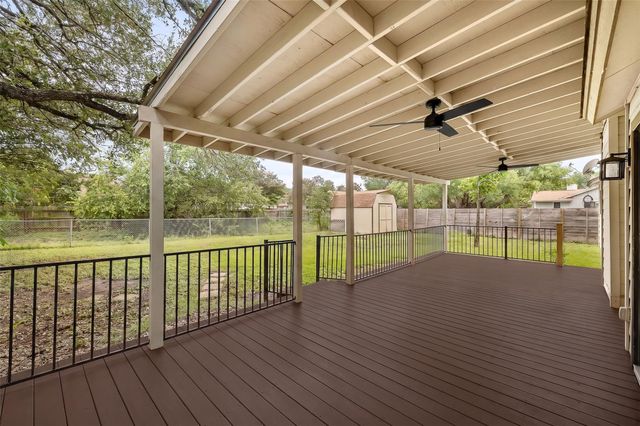8905 Bridgewood TRL, Austin, TX 78729