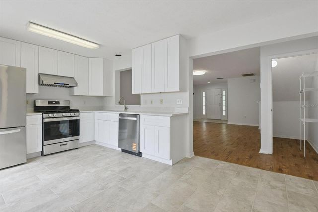 5609 TANAGERGROVE WAY, Lithia, FL 33547