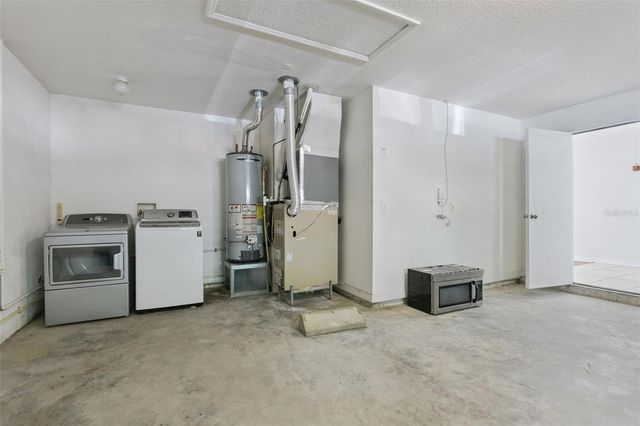 5609 TANAGERGROVE WAY, Lithia, FL 33547