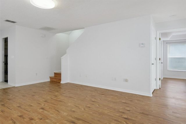 5609 TANAGERGROVE WAY, Lithia, FL 33547