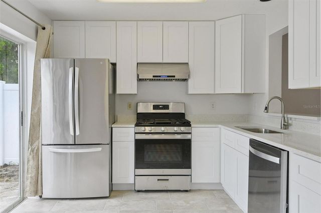 5609 TANAGERGROVE WAY, Lithia, FL 33547