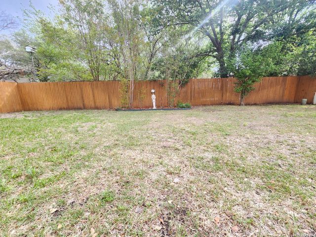 21106 SONOMA, San Antonio, TX 78259