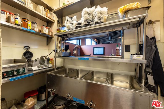 13484 Washington Boulevard, Marina Del Rey, CA 90292