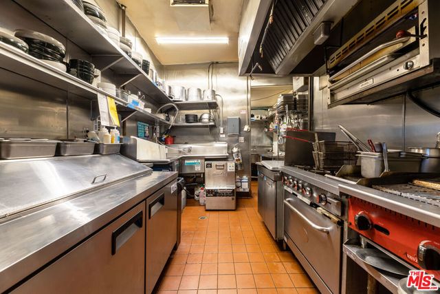 13484 Washington Boulevard, Marina Del Rey, CA 90292