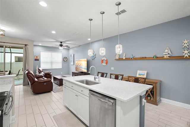 2465 FOGGY CREEK CIRCLE, Clearwater, FL 33764