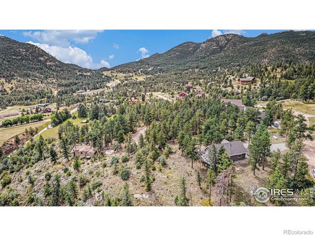 270 Choctaw Road, Lyons, CO 80540