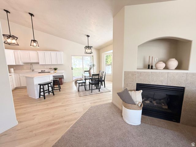 5754 S CREST FLOWER WAY, Kearns, UT 84118