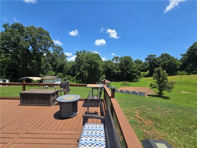 224 Ike Road, Six Mile, SC 29682