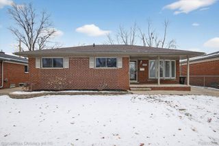 1807 Churchill Avenue, Trenton, MI 48183