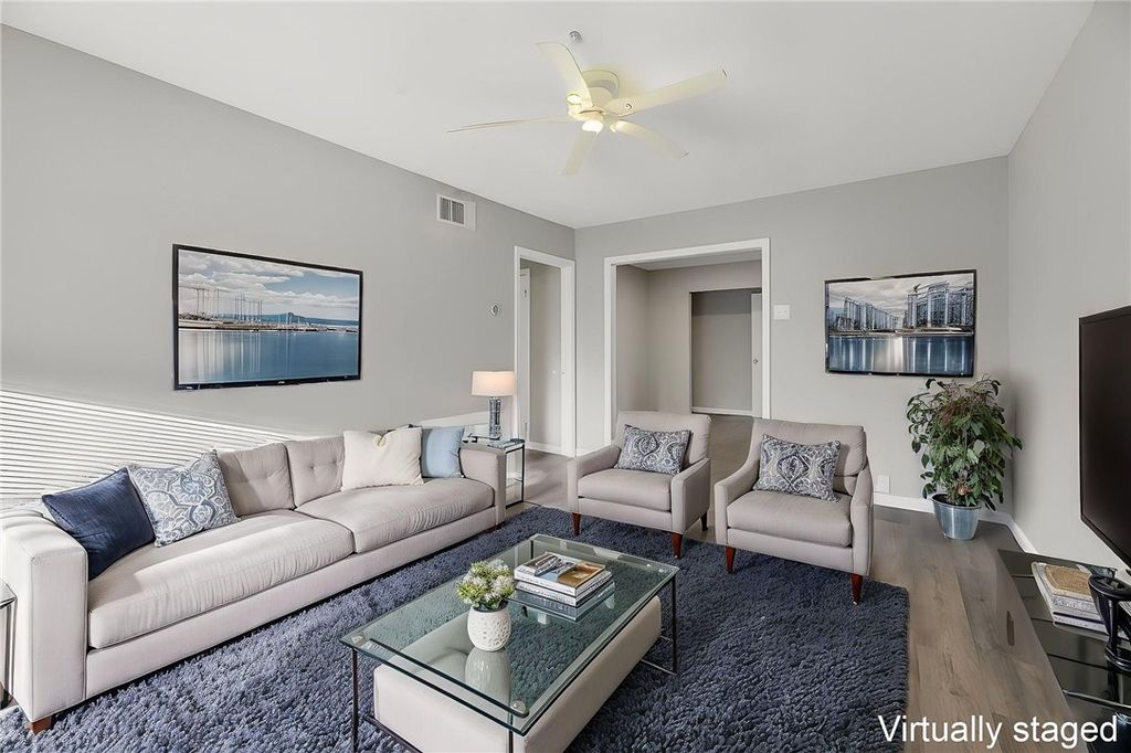 758 Sheridan Dr, Corpus Christi, TX 78412 — photo 2