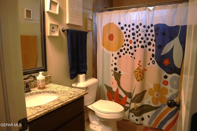 3184 Amistoso Street, El Paso, TX 79938