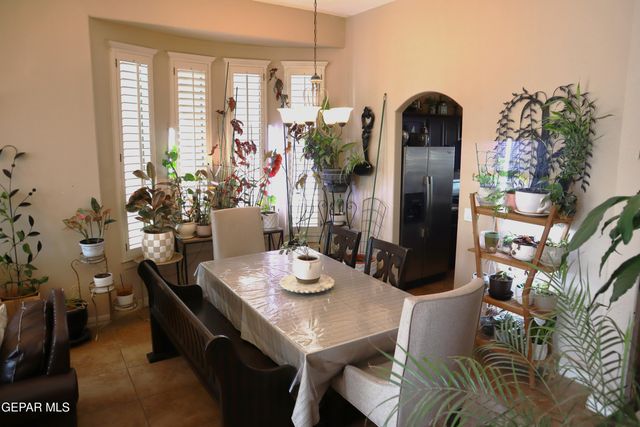 3184 Amistoso Street, El Paso, TX 79938